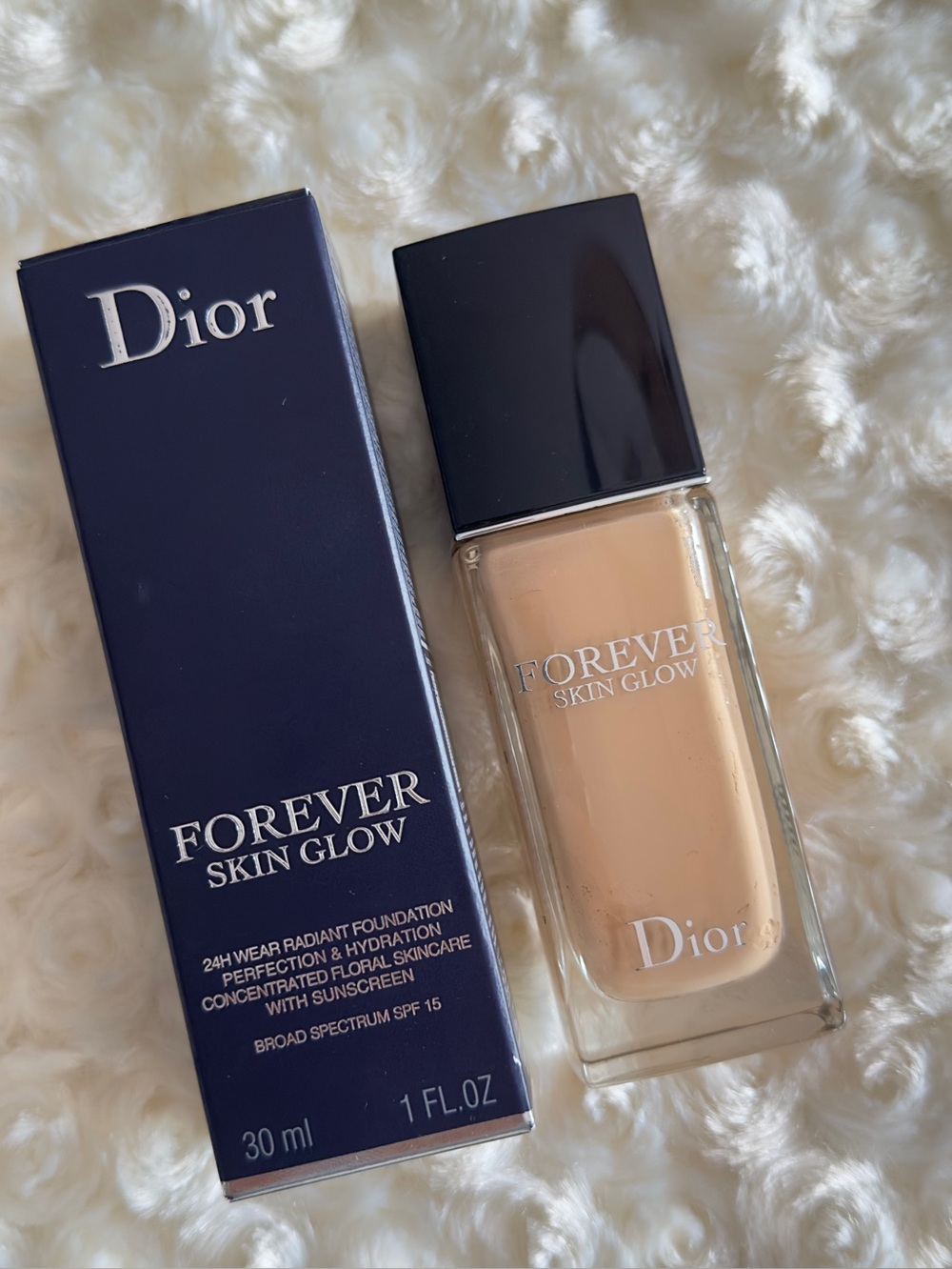 Dior • Forever Skin Glow Foundation
